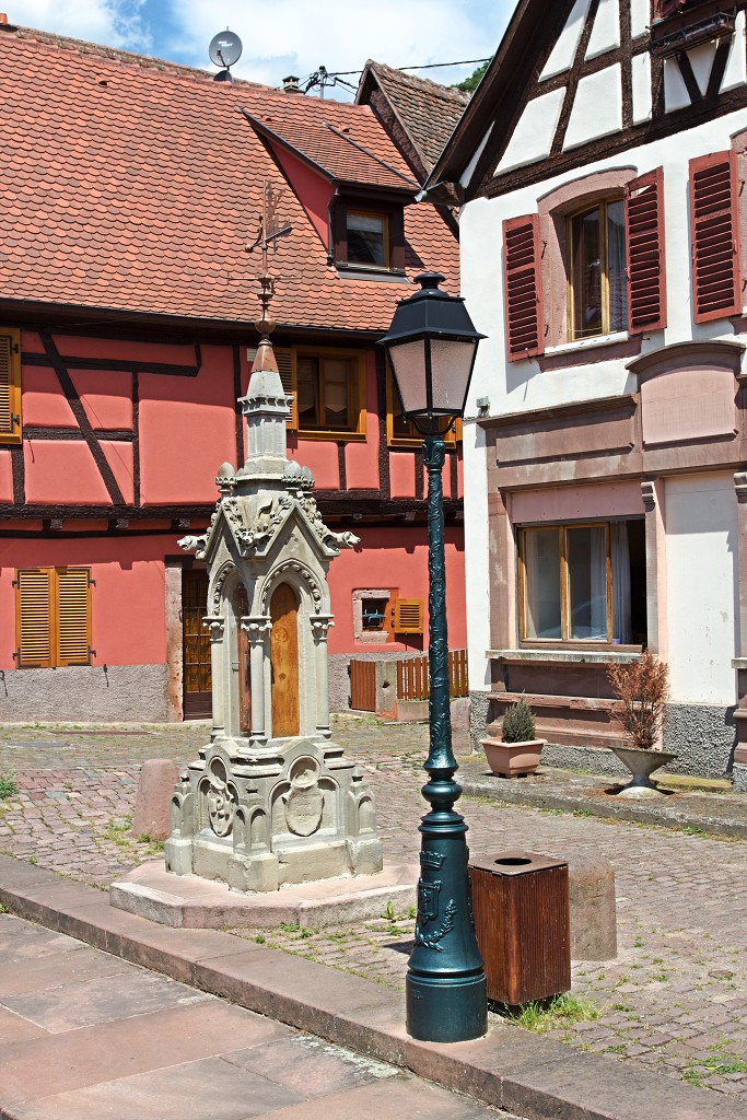 ribeauville hdr france frankrijk elzas vogezen vosges haut-rhin haut rhin Sinnplatz kasteel chateau Girsberg Saint Ulrich Haut-Ribeaupierre